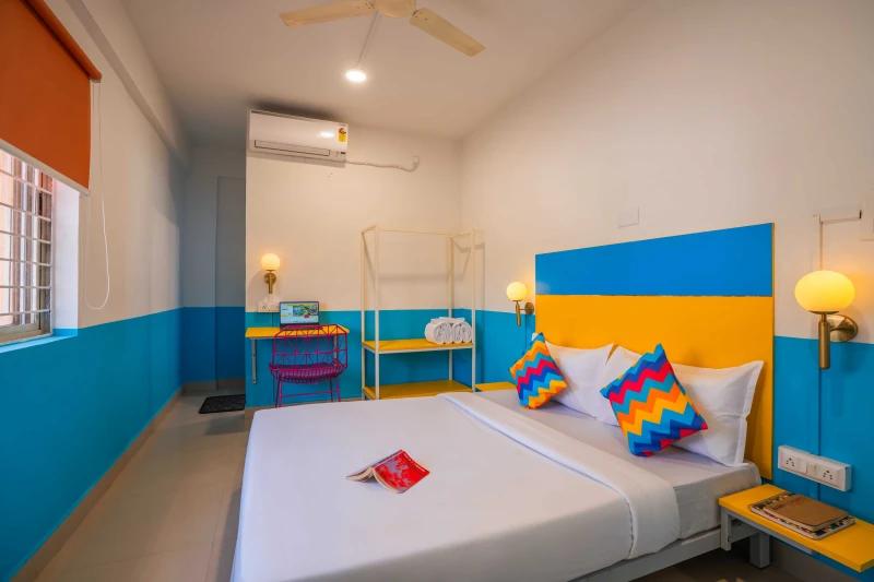 Deluxe Private AC Room with Ensuite Bathroom 1