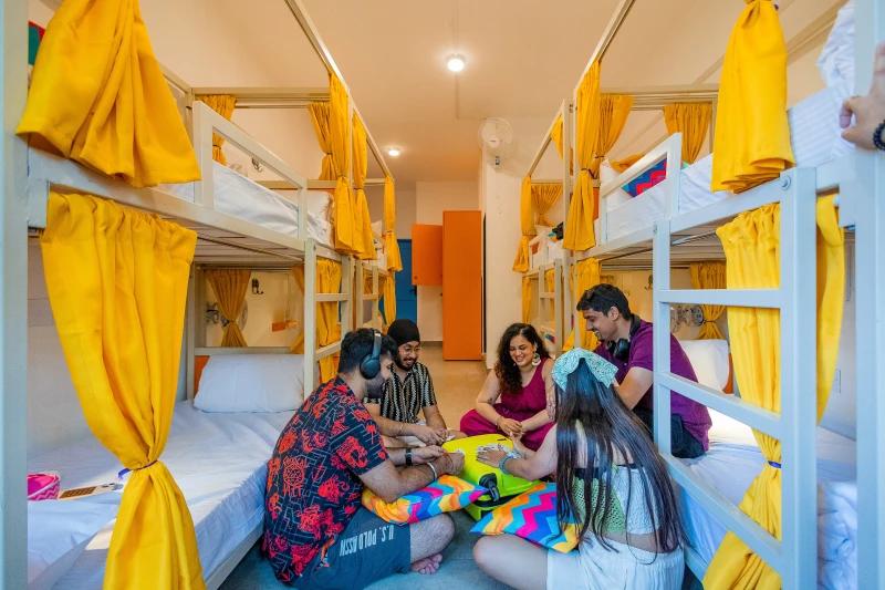 Bed in 8 Bed Mixed AC Dormitory Room with Ensuite Bathroom 1