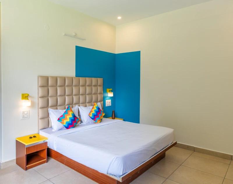 Deluxe Private Room with Ensuite Bathroom 1